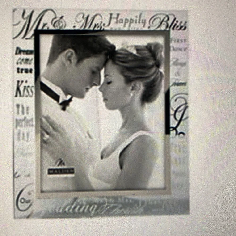 Malden Wedding Sentiment Glass 8 X 10 Frame NEW